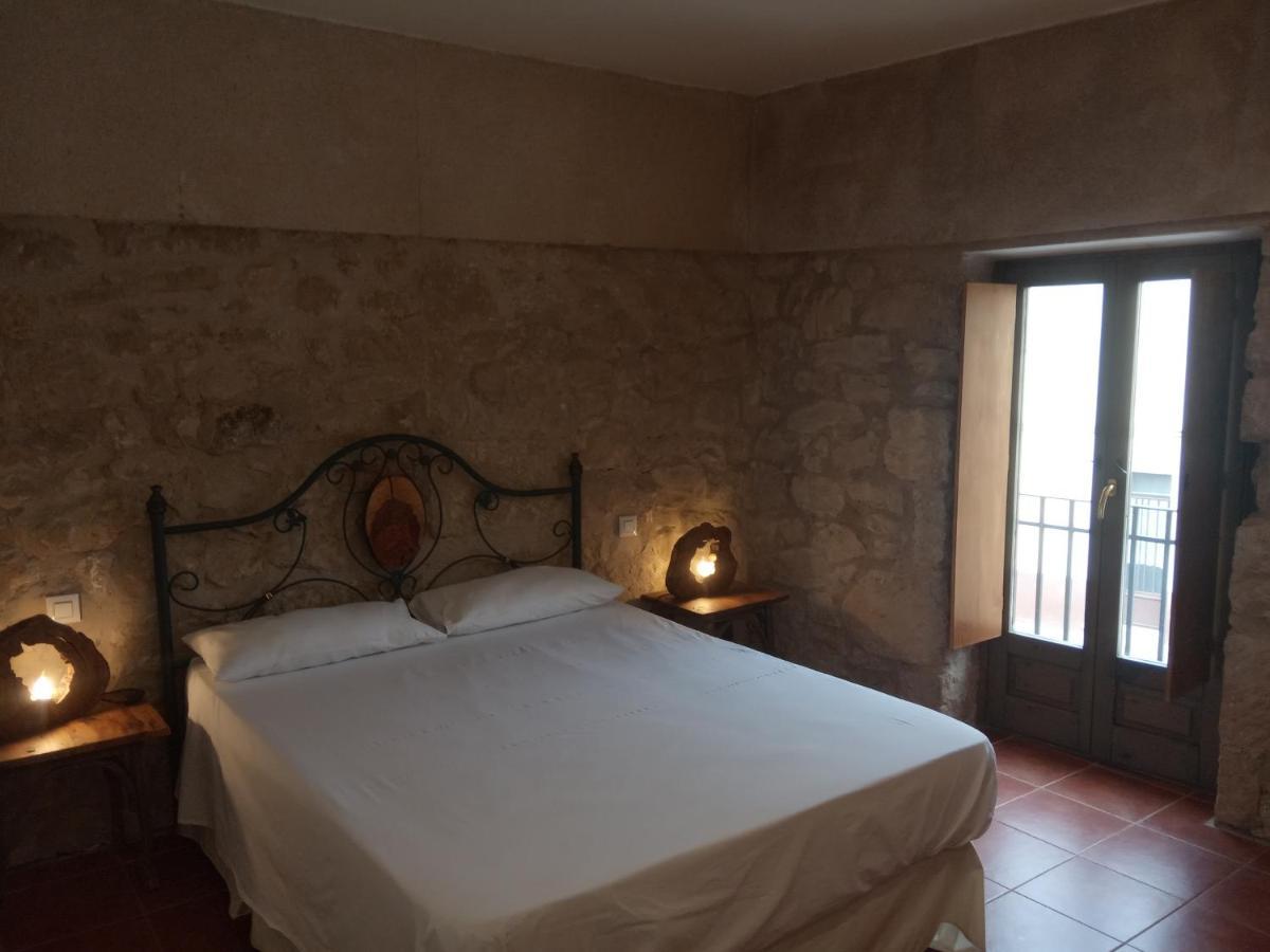 El Manzano Apartment Torre del Compte Ngoại thất bức ảnh